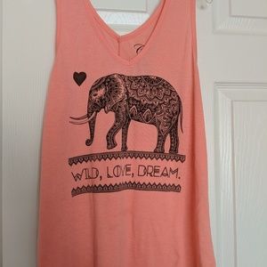 pink tank top